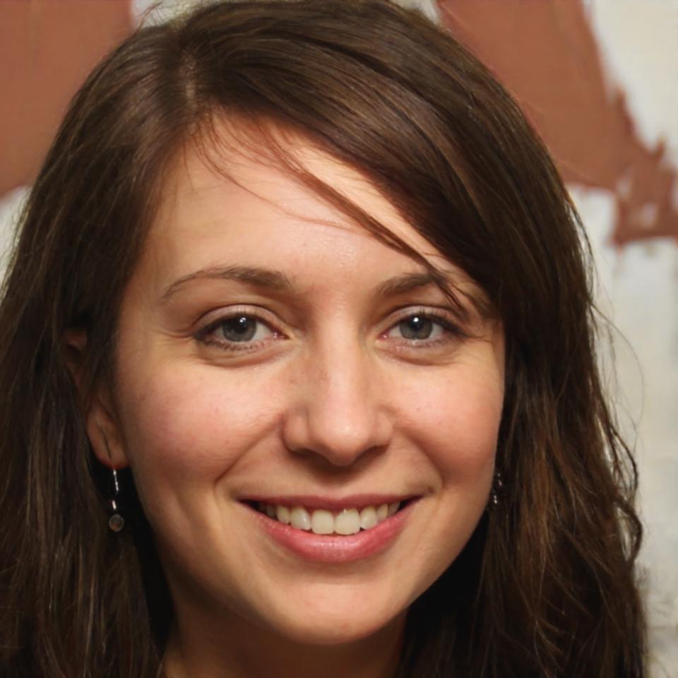 Petra Kovacevic during a financial analysis consultation session